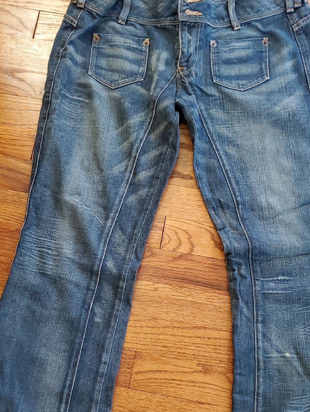 Guess Archival Vintage Early Y2K Low-Rise Jeans - Picture 5 of 16